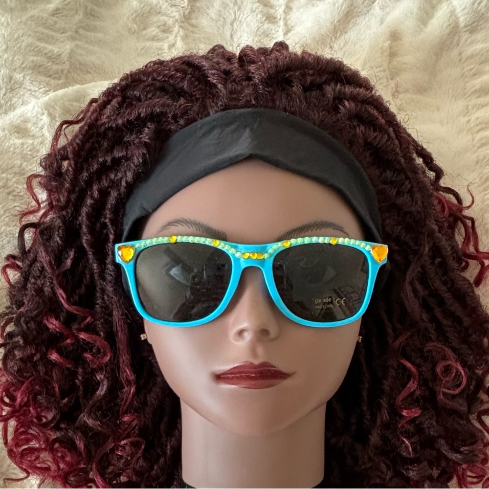 Sunglasses - Picture 5 of 5
